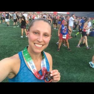 Meet your Posher, Laura